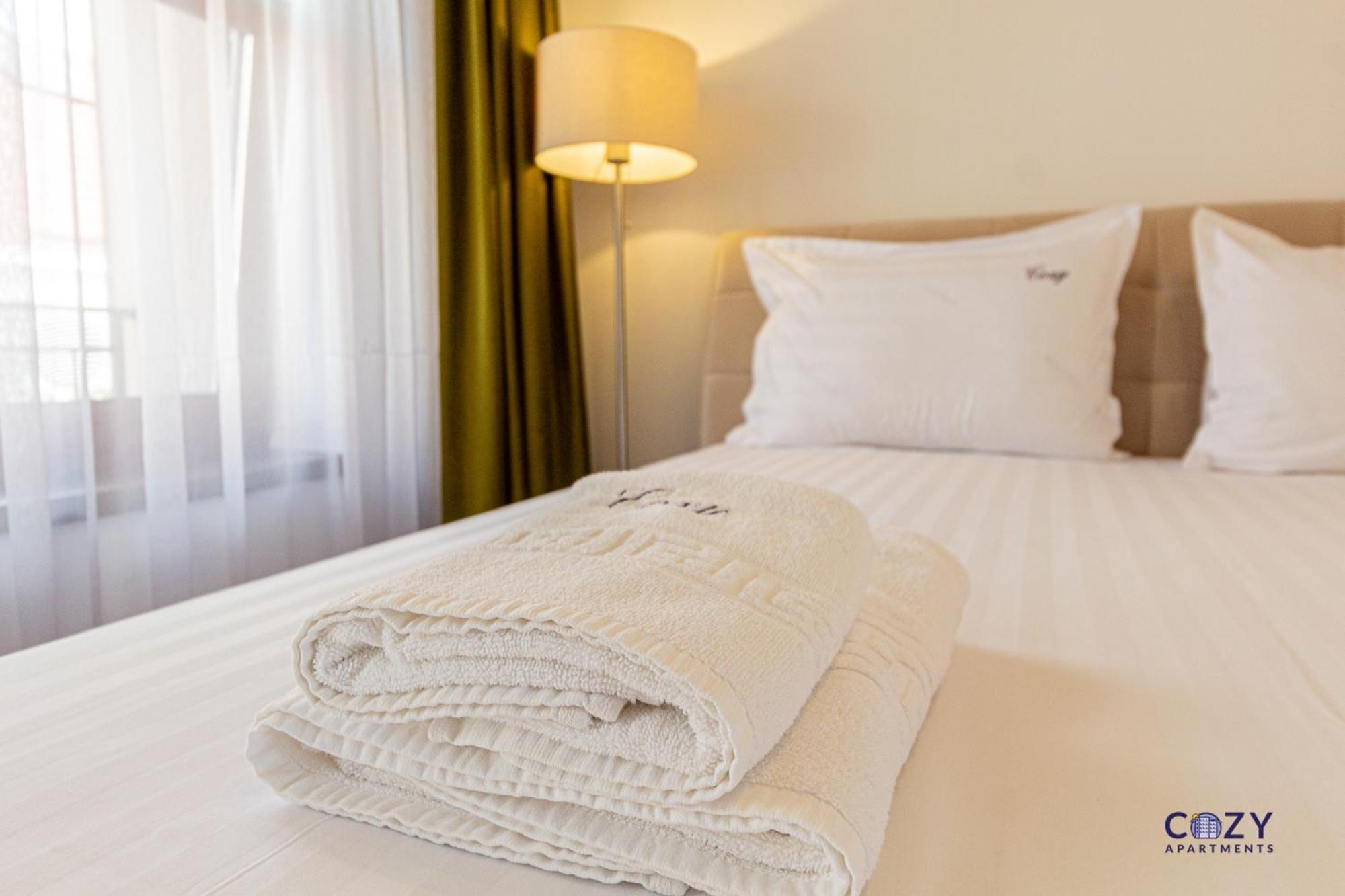Cozy Brand New Boutique Aparthotel براشوف المظهر الخارجي الصورة